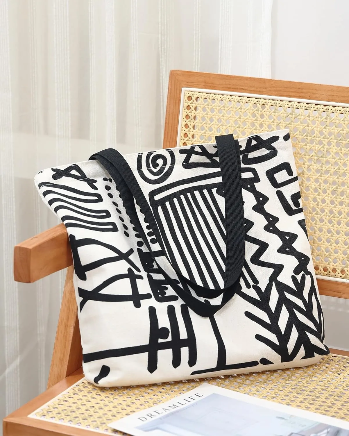 Tote Bag Aesthetic Canvas Handbags with Zipper for Women Travel Shoulder Bags Purses with compartments